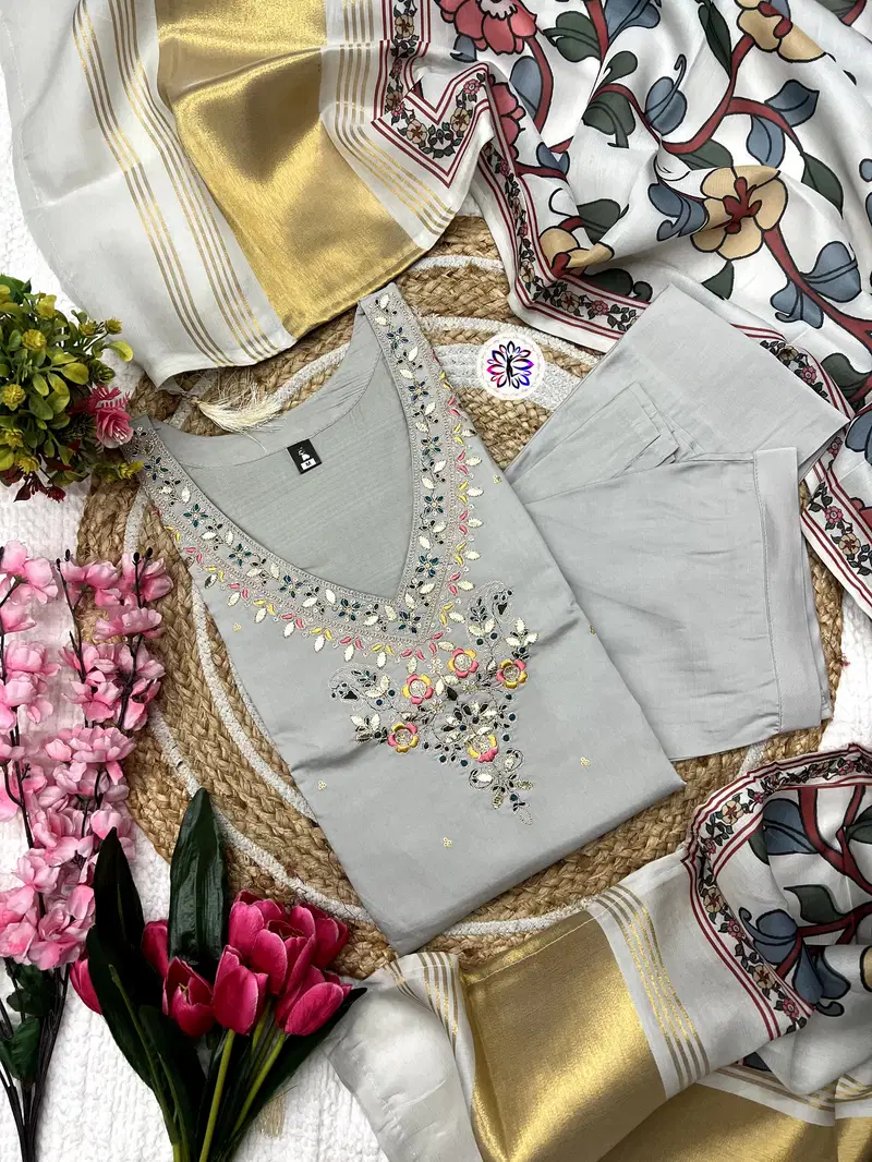 KF 4045 Kalaai Viscose Chander Kurti With Bottom Dupatta Suppliers In India